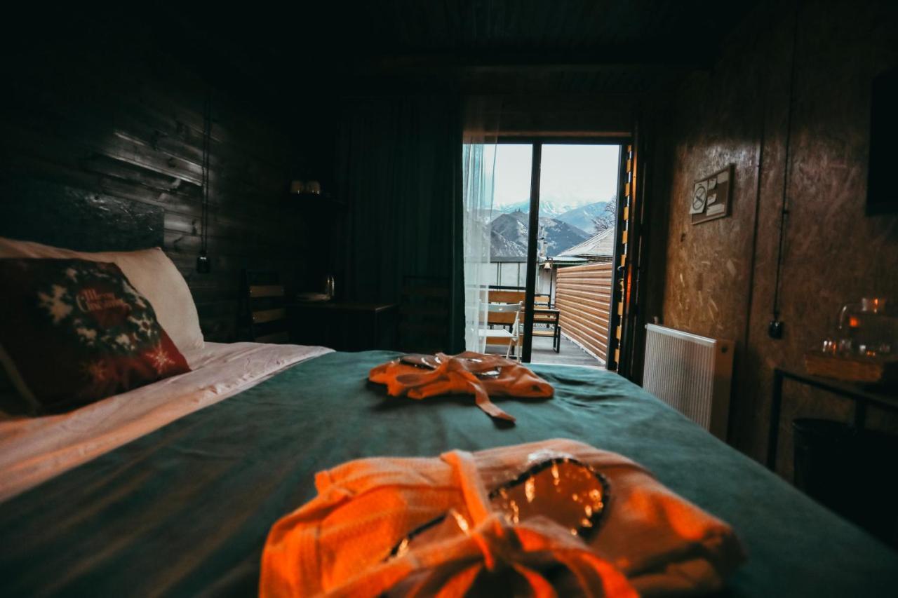 Wooden Hotel Kazbegi Εξωτερικό φωτογραφία