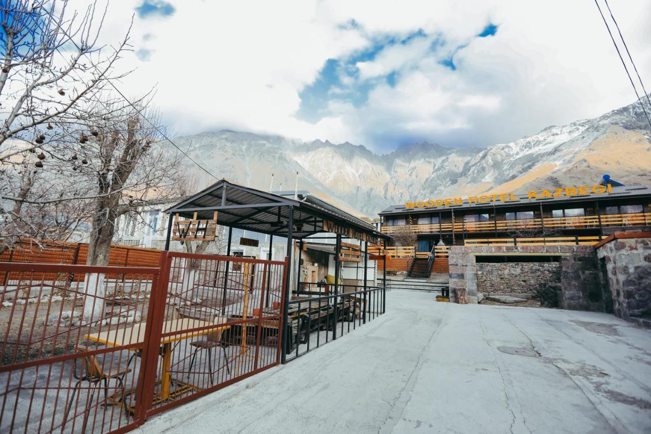 Wooden Hotel Kazbegi Εξωτερικό φωτογραφία