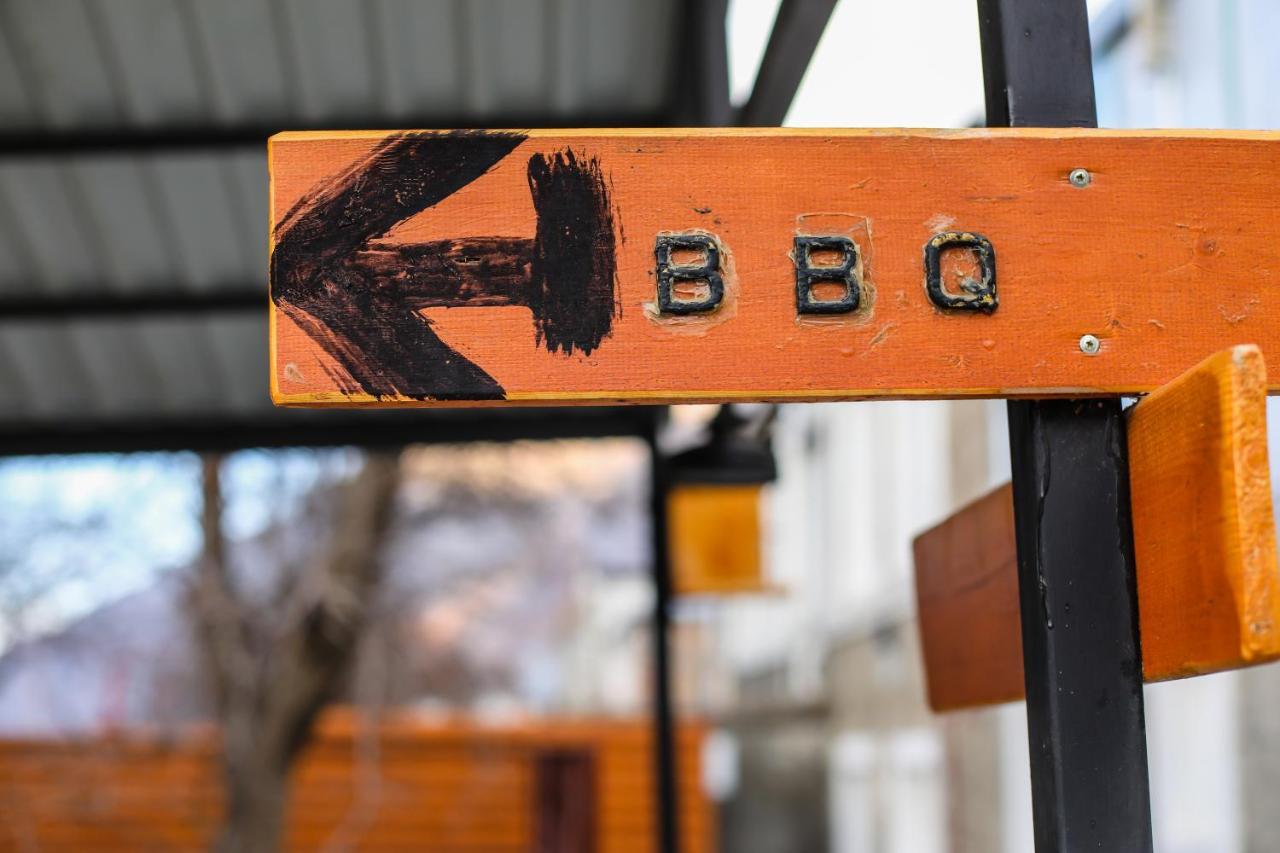 Wooden Hotel Kazbegi Εξωτερικό φωτογραφία