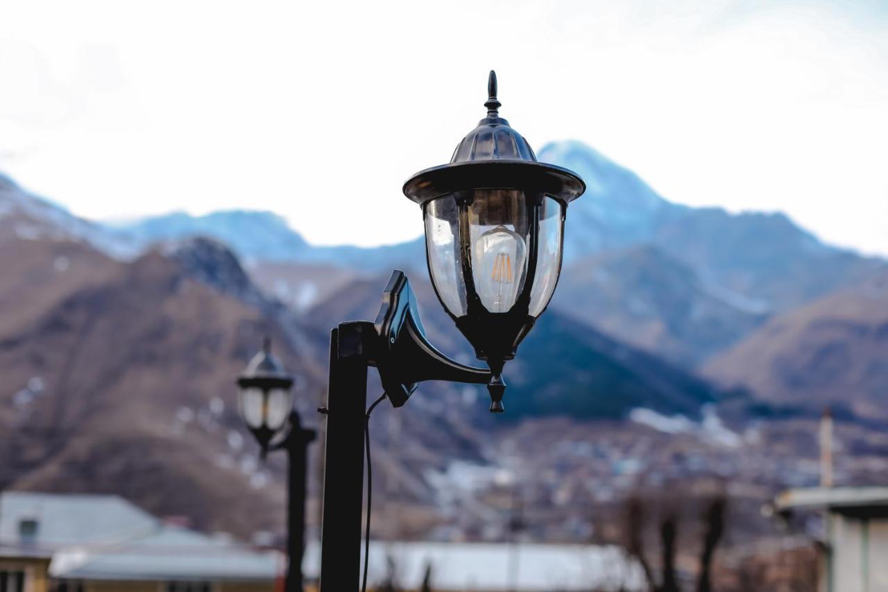 Wooden Hotel Kazbegi Εξωτερικό φωτογραφία