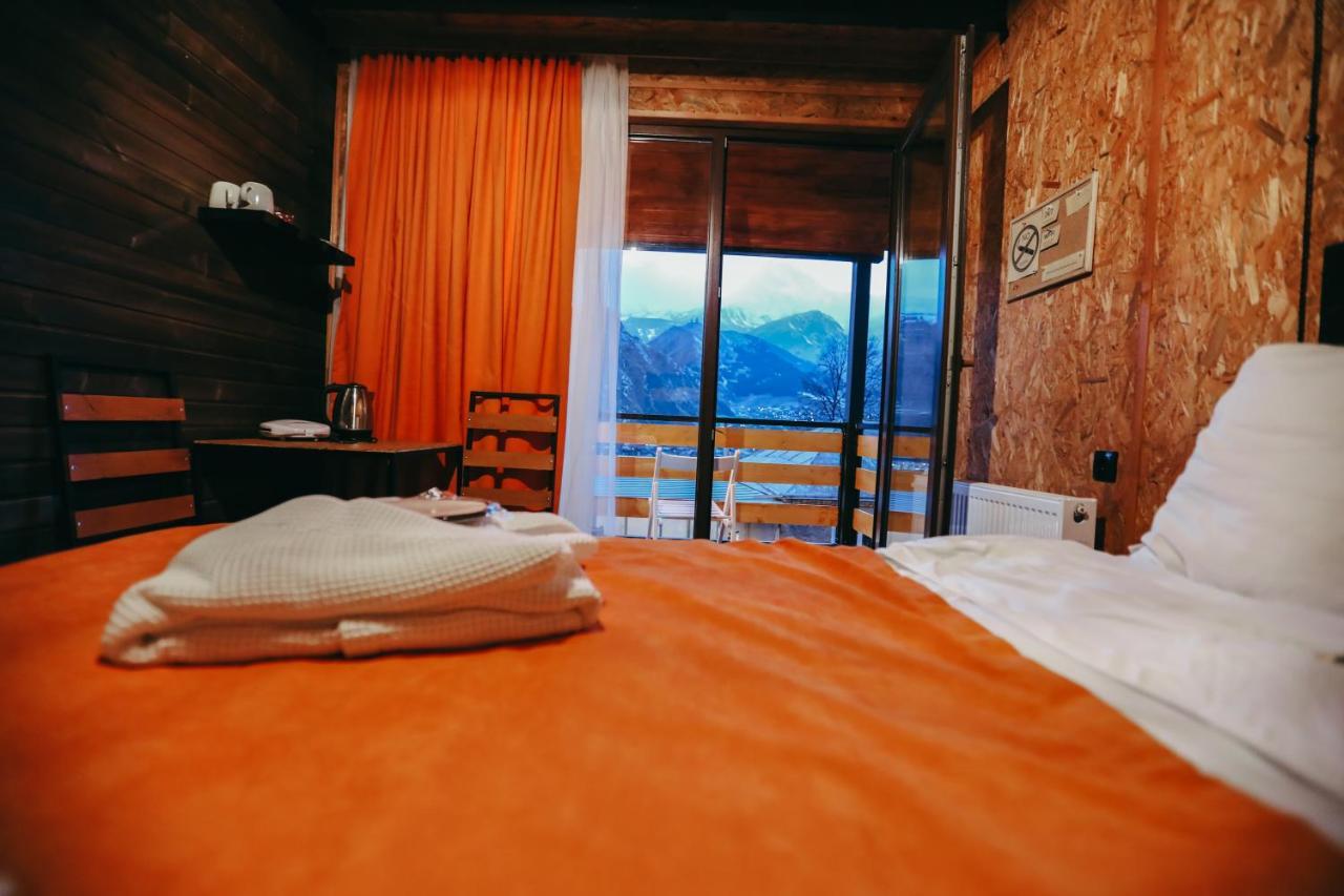 Wooden Hotel Kazbegi Εξωτερικό φωτογραφία